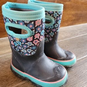 Bogs size 7 toddler, girls, teal blue, with purple and pink flowers